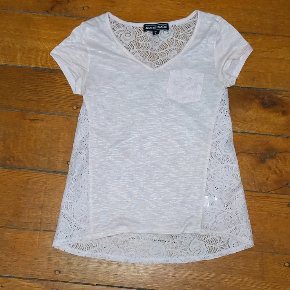 Pink v-neck tshirt